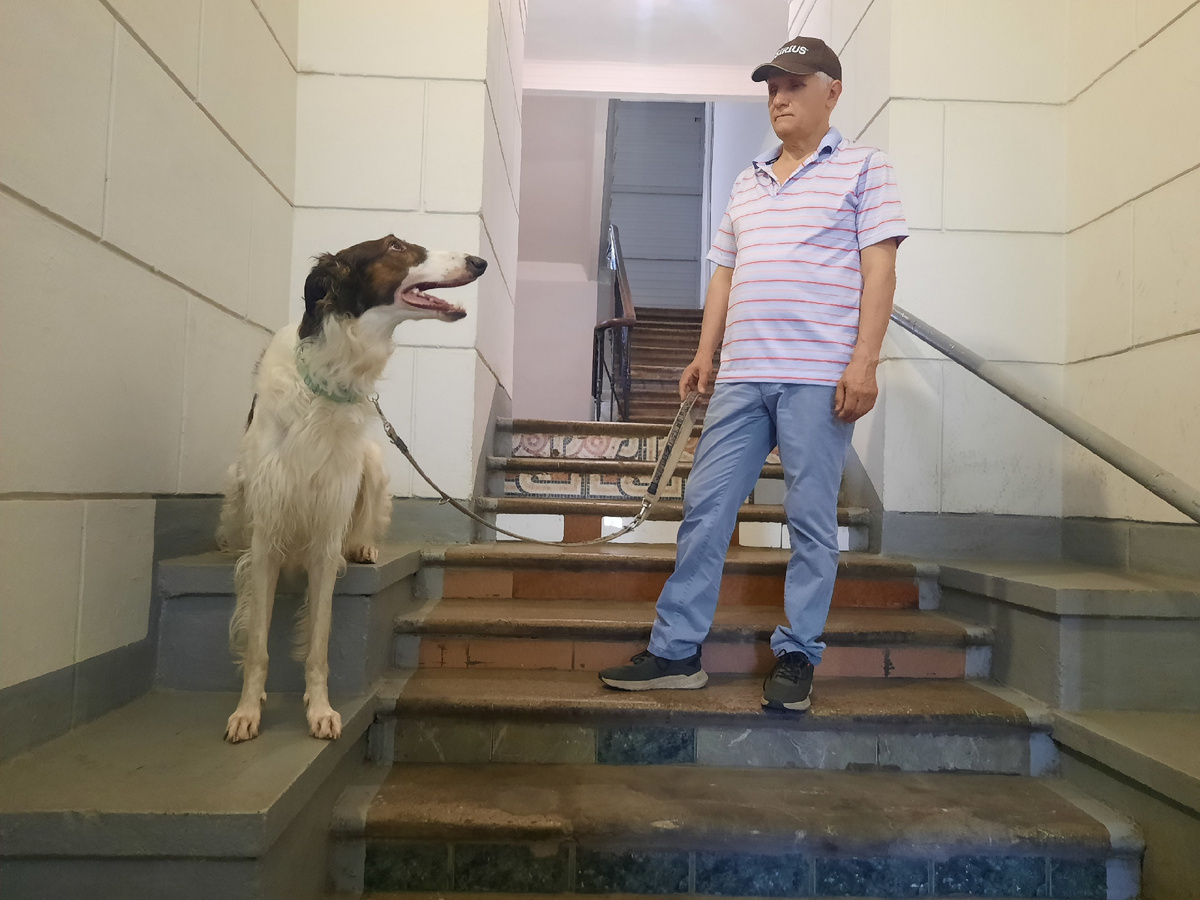 Первые тренировки начинаются еще в подъезде