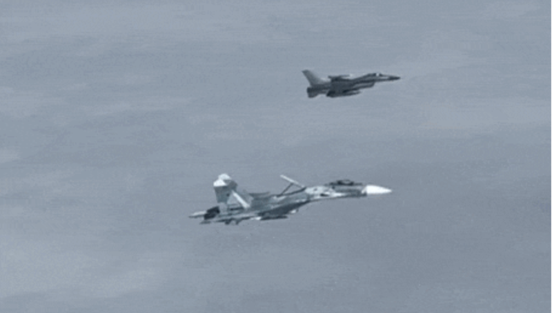    Скриншот: ВИДЕО TG-КАНАЛ FIGHTERBOMBER