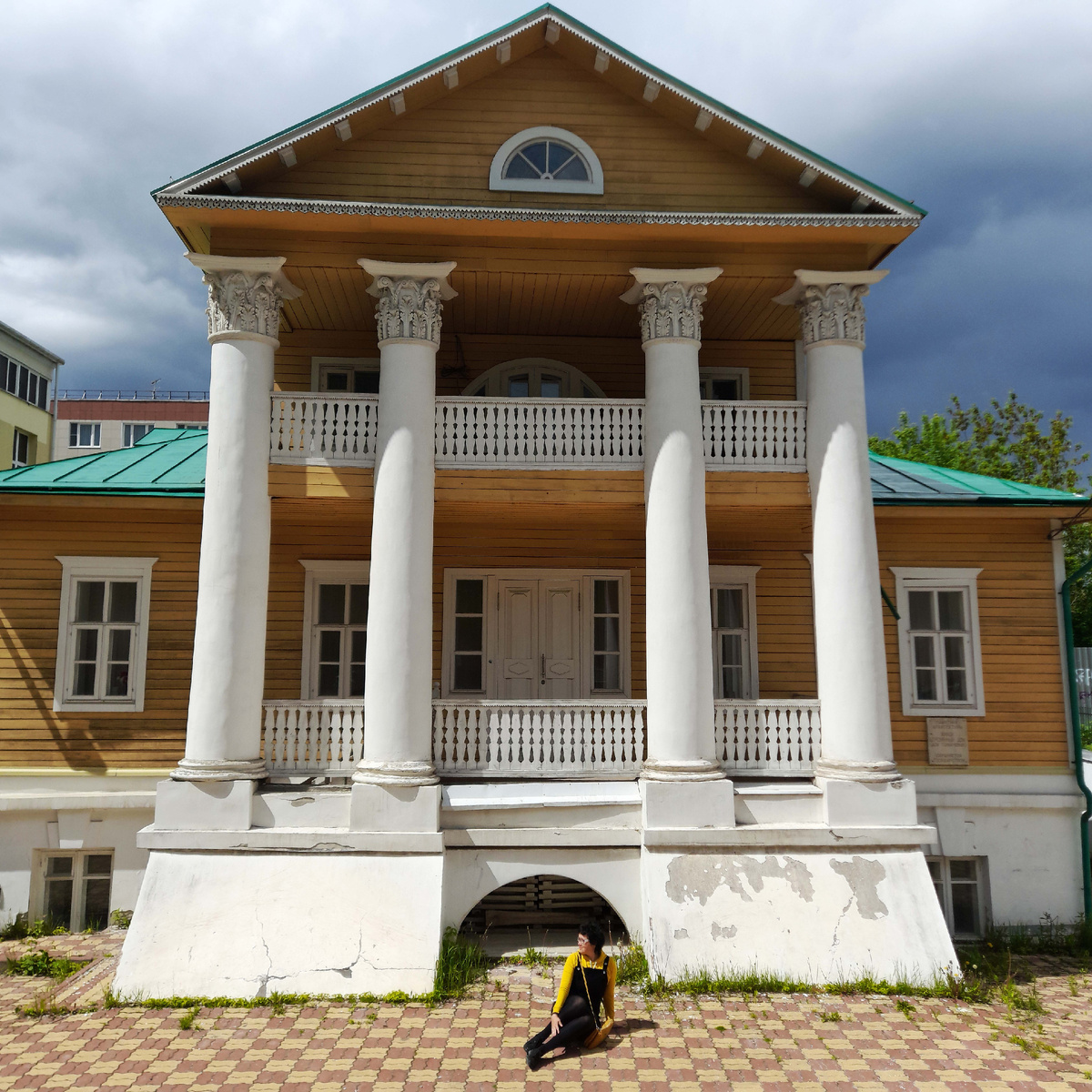 Калуга, «Дом хозяйки Муму», или Усадьба Толмачевых. Фото 2022 года.