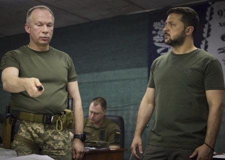    Ермак при помощи Безуглой избавляется от своих «шестёрок». На волоске судьба Сырского