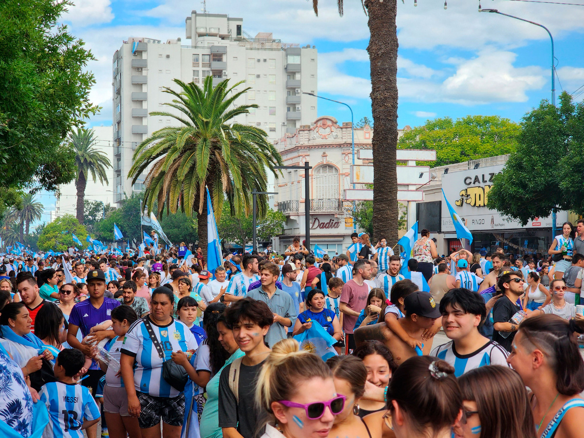 В 2022 году Катар принял чемпионат мира по футболу, который из-за высоких температур впервые в истории провели в декабре. Фото: Lahi / Wikimedia