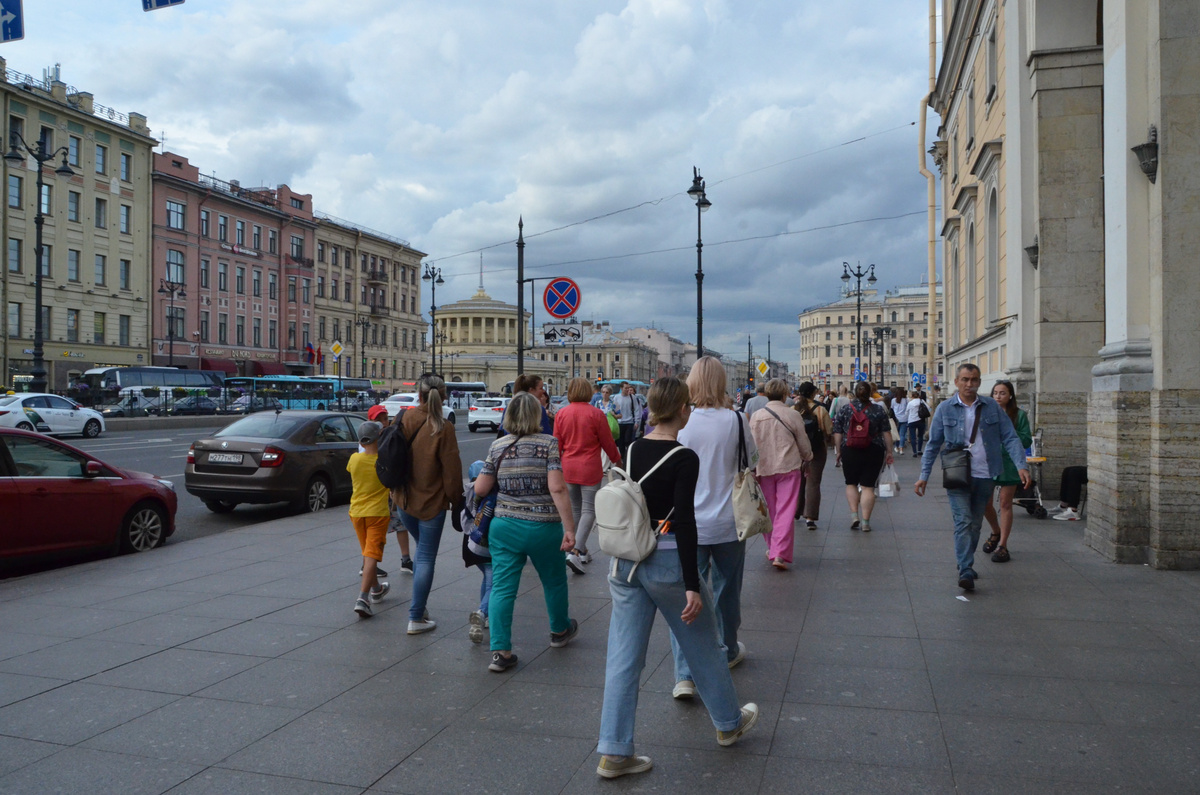 В Петербурге ожидается облачная с прояснениями погода.  Фото: Фото: ФедералПресс / Татьяна Буторина