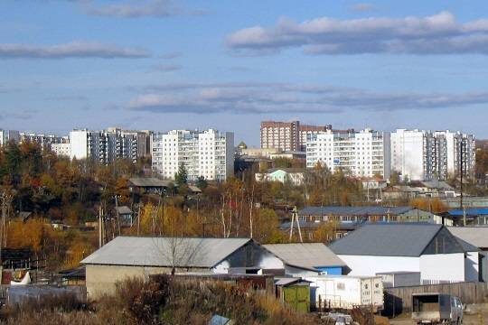    Мусорные свалки и бараки в Тынде перед праздником решили спрятать за заборами