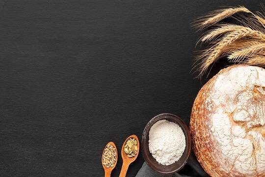    Производители хлеба и мукомолы спорят о стоимости муки