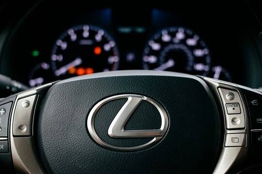    В Свердловской области уволили главврача больницы после скандала с Lexus