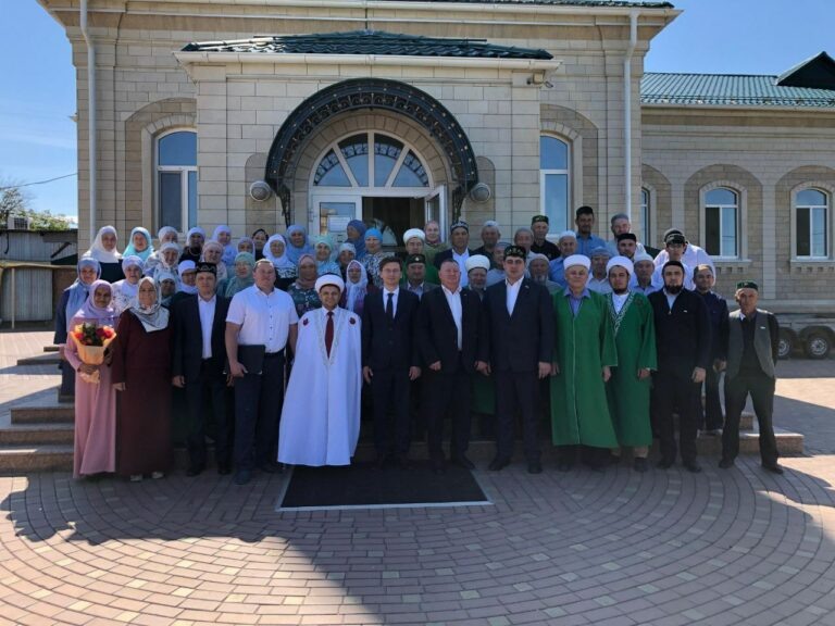    В Оренбурге вручили дипломы выпускникам медресе «Хусаиния» Андрей Севостьянов