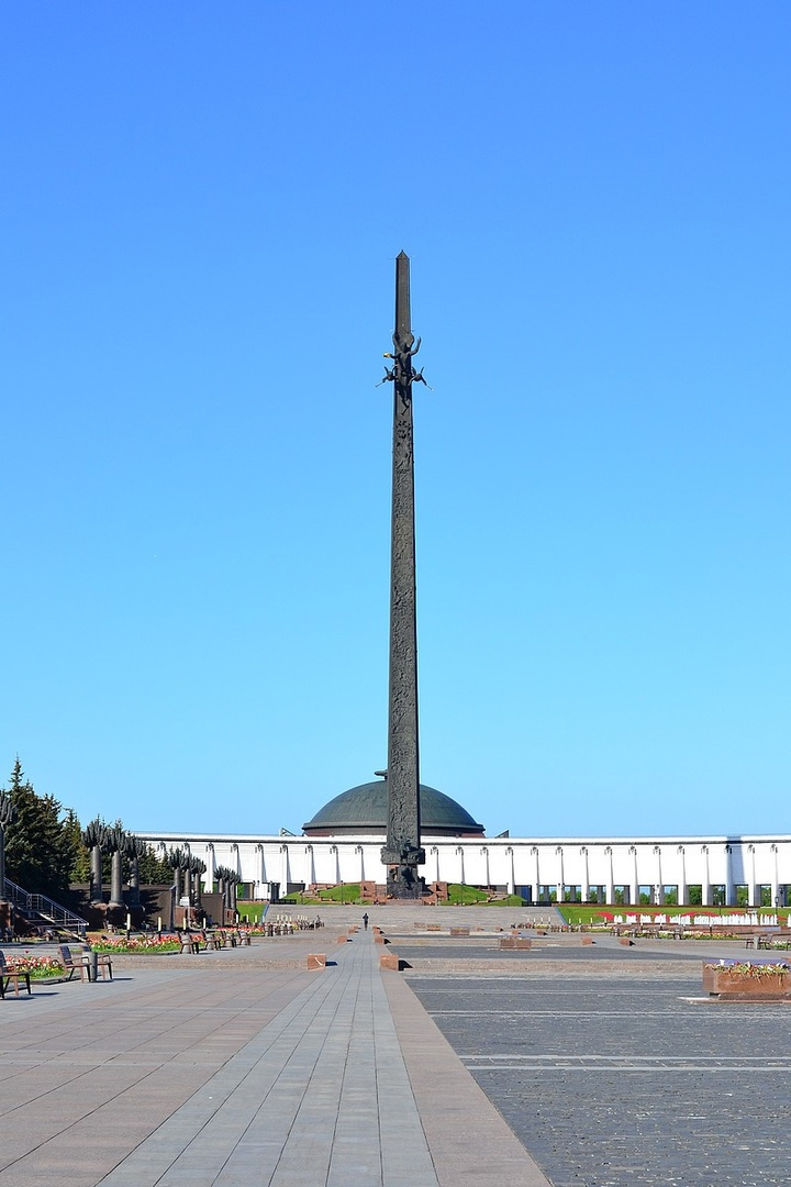 Москва 121170 поклонная. Мемориальный комплекс Поклонная гора. Поклонная гора в Москве. Парк Победы на Поклонной горе Москва. Мемориальный комплекс на Поклонной горе в Москве.