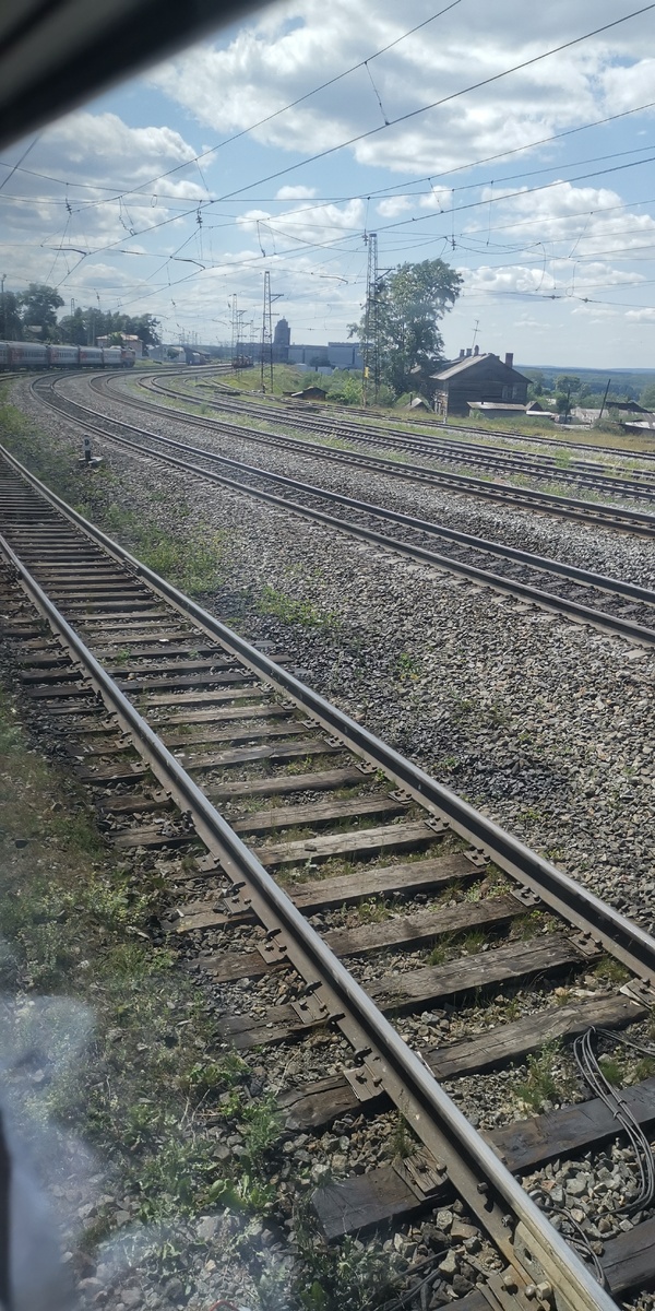 Travels train Railway Domsad777 