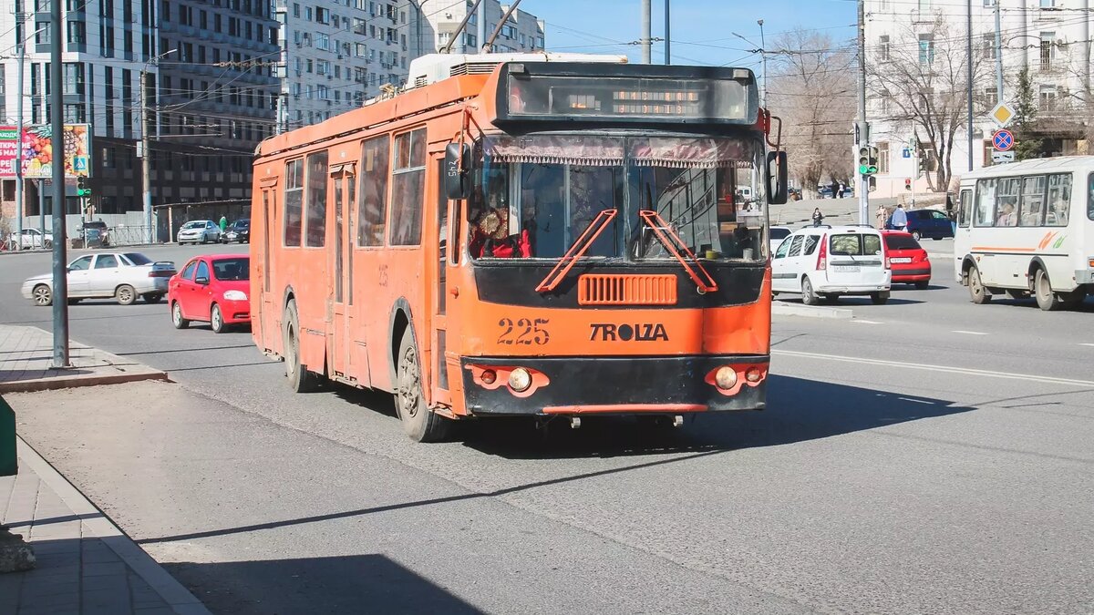 Губернатор потребовал от министра Штепы не «отменять автобусы» на  Ставрополье | newstracker.ru | Дзен