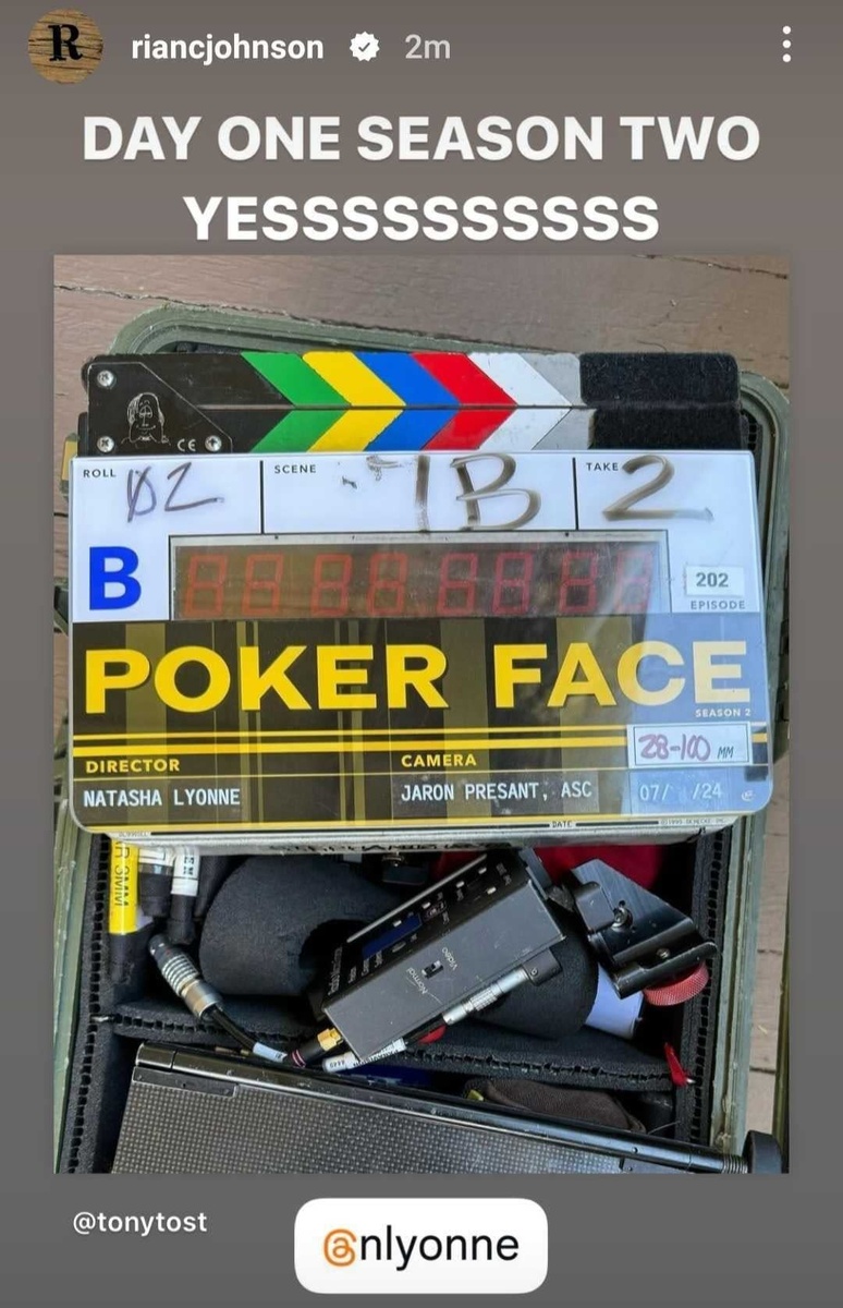   📷
