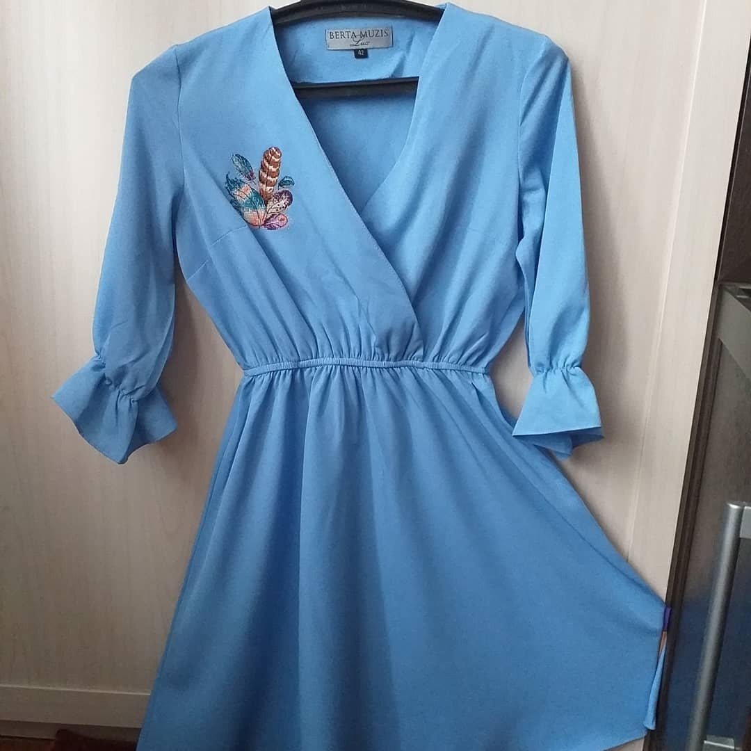 Перья на платье от "Жар-птицы"