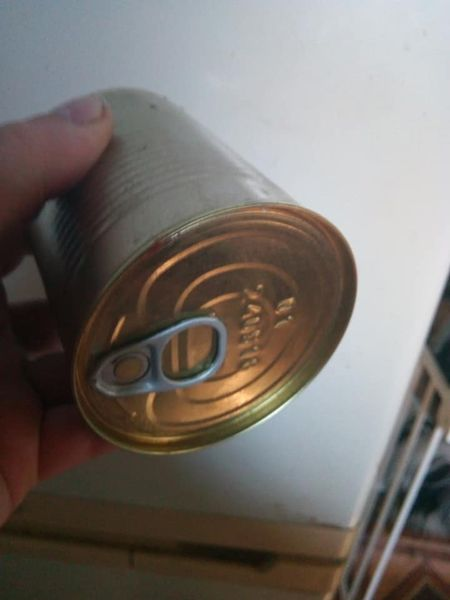 Эта же банка с другой стороны