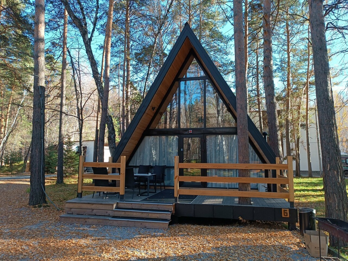 Фото: https://yandex.ru/maps. Санаторий «Сибиряк» Автор: Оксана С.
