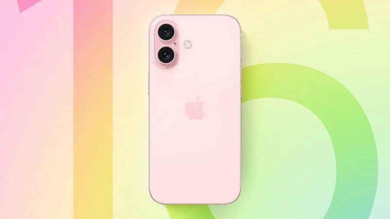    iPhone 16
