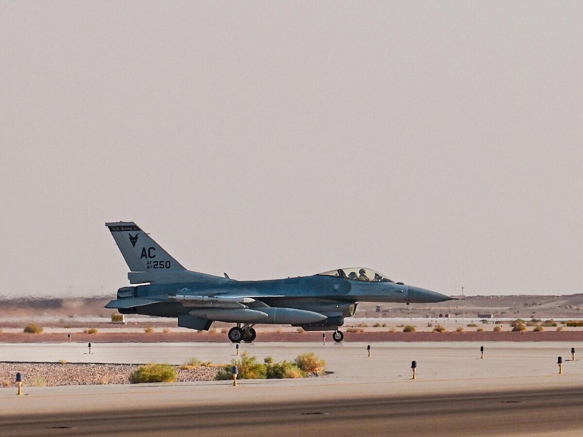    Американский истребитель F-16 после прибытия в зону палестино-израильского конфликта© Фото : U.S. Central Command/X