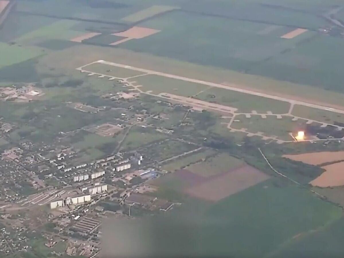    Удар российских военных по аэродрому ВСУ Миргород© Минобороны России