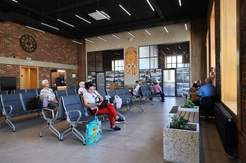 Листайте вправо, чтобы увидеть больше изображений