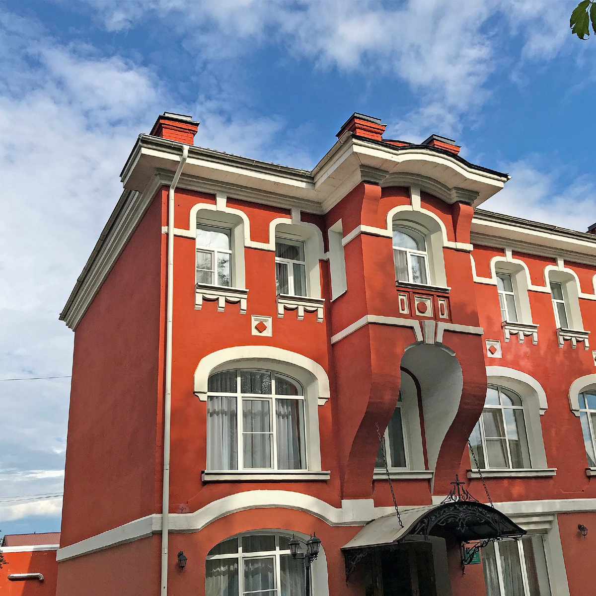 Фото дом с "эркером", Сергиев Посад, Вознесенская, 3/1.