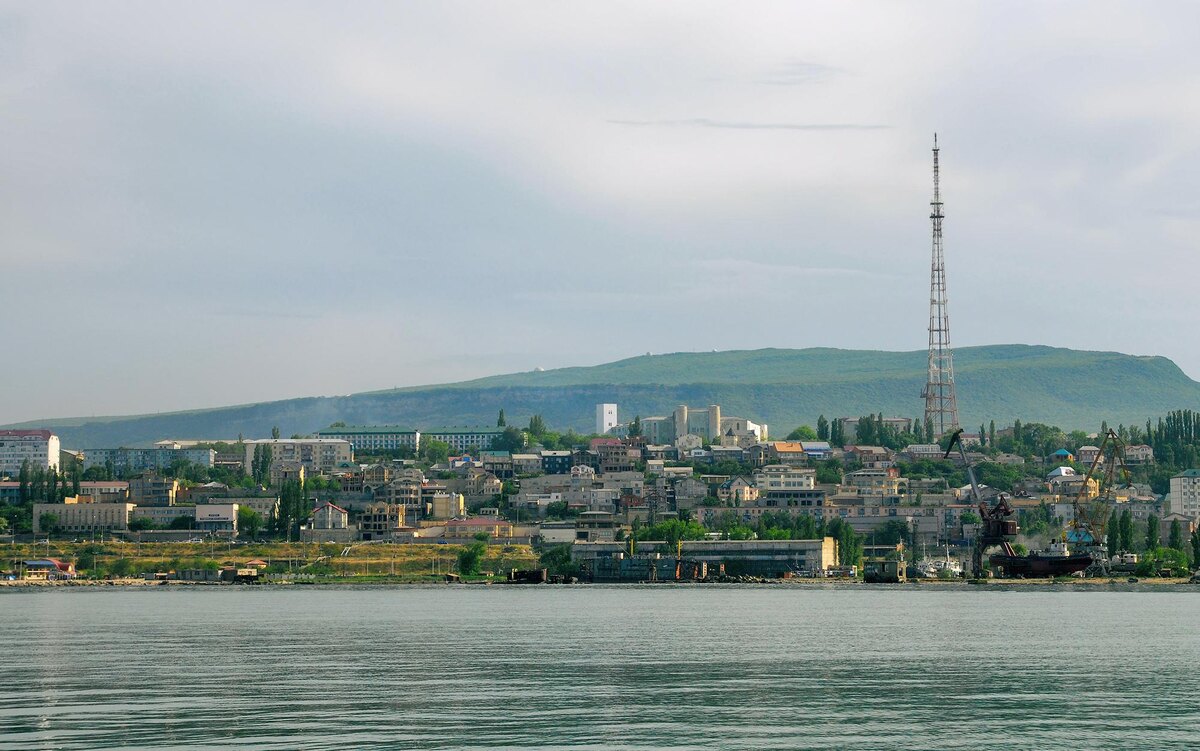 Kirill Skorobogatko / Shutterstock / FOTODOM📷Махачкала