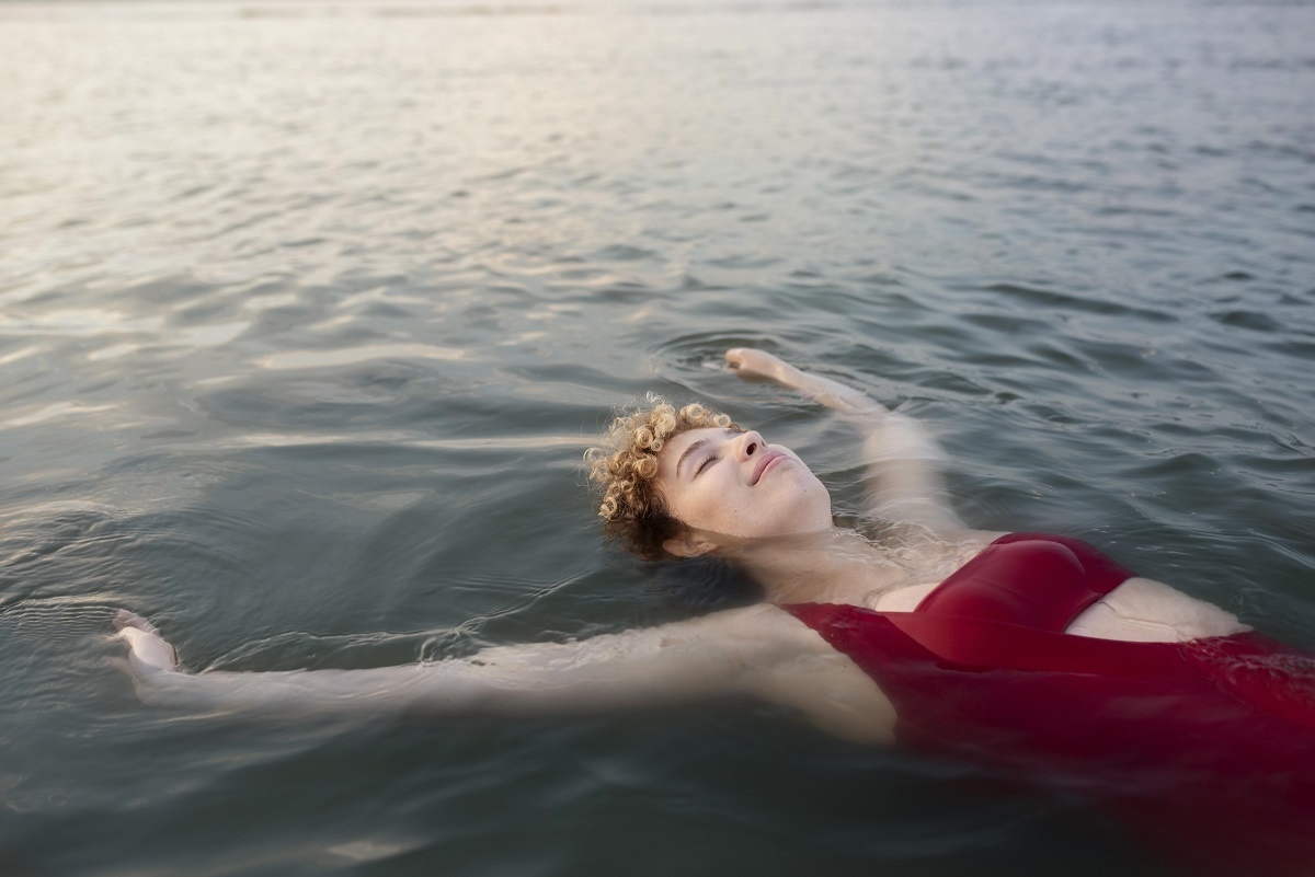    В этот день нужно окунуться в реку 3 раза с головой