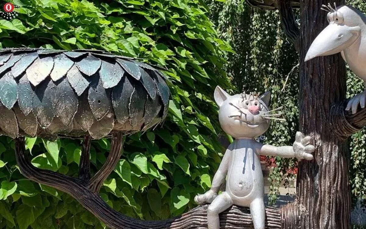 Фото кота с улицы лизюкова воронеж Вандалы вновь повредили памятник Котенку с улицы Лизюкова в Воронеже Обозревател