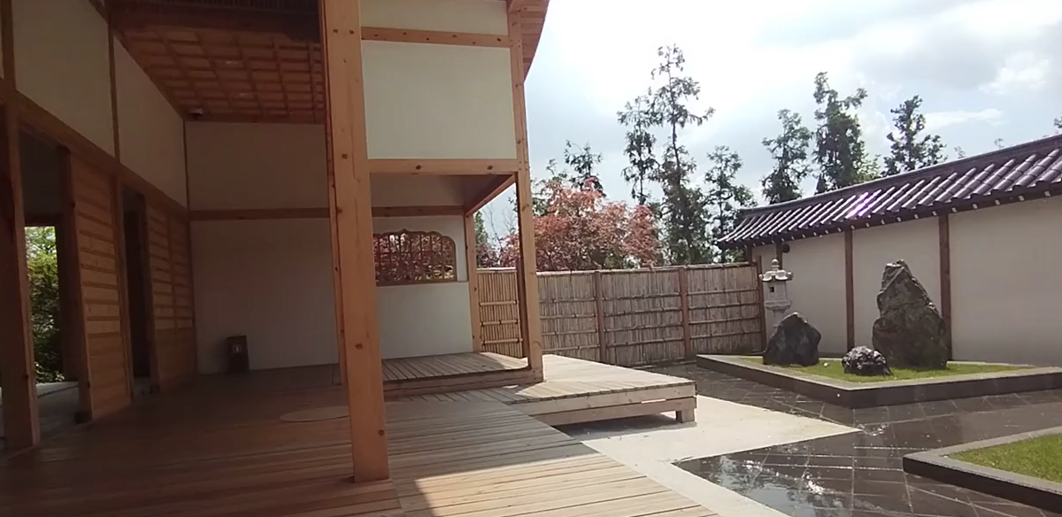 Храм Дзадзен и сад Дзэн. Листайте галерею. 