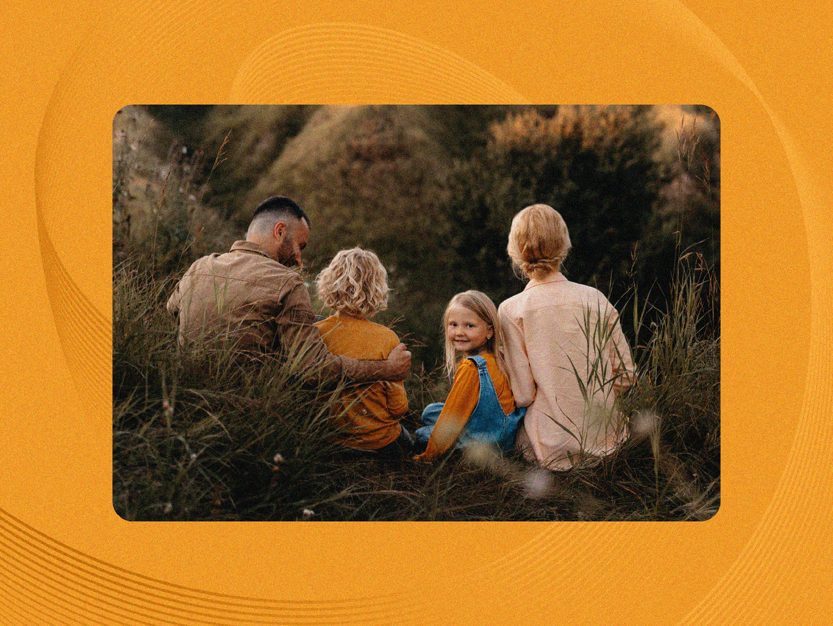 Райские условия для многодетных семей: пособия, льготы, бесплатные обеды, сады, лекарства, школьная форма и проезд в транспорте