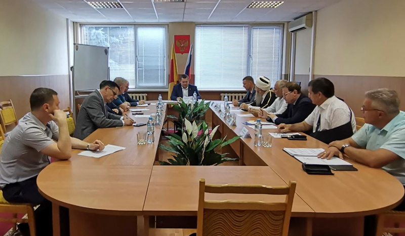 В Тверском УМВД прошла встреча с руководителями национально-культурных автономий