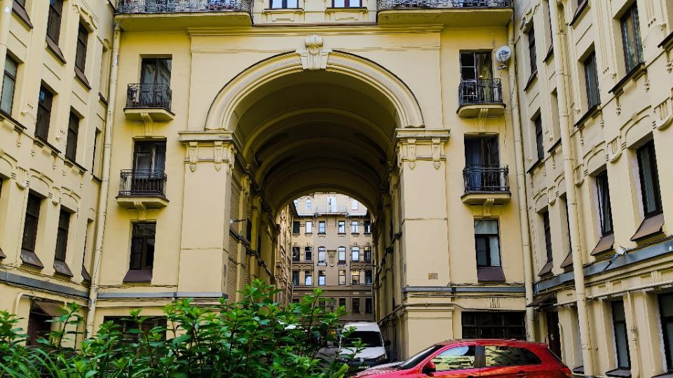 Семь платежей, которые нужно будет сделать продавцу квартиры