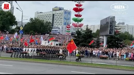 Парадные расчеты КНР, Кыргызстана и России в Минске