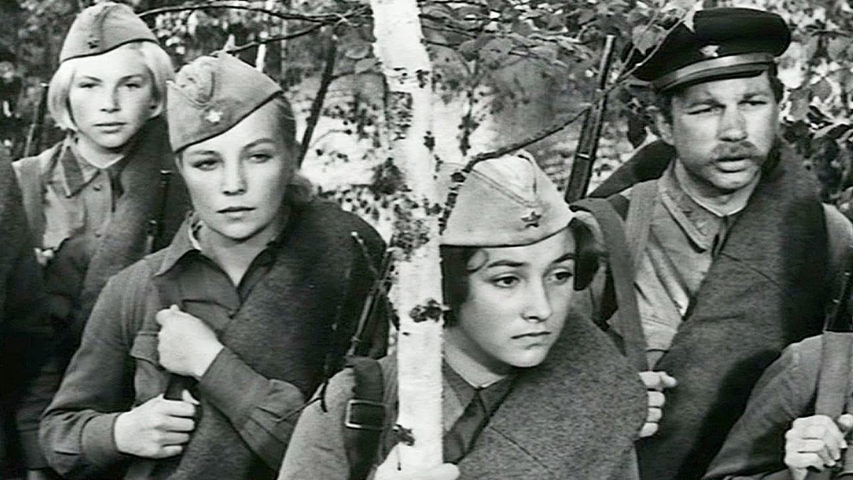 Кадр из фильма «А зори здесь тихие...».