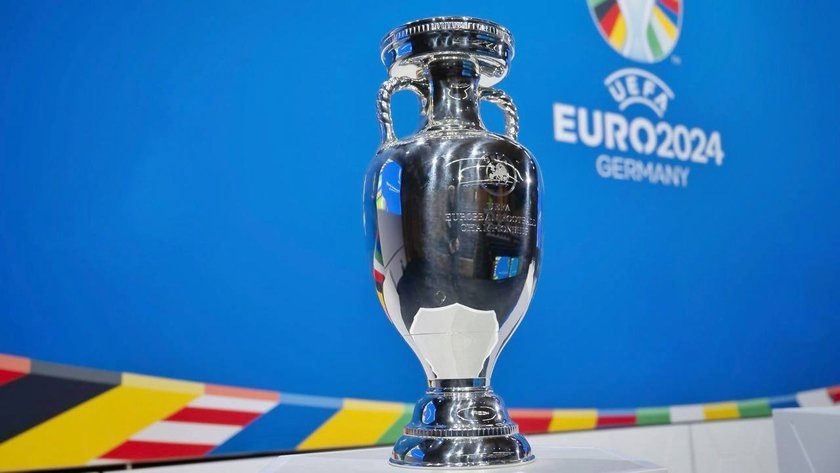 Чемпионат Европы по футболу (Евро 2024) проходит с 14 июня по 14 июля в Германии. Суперкомпьютер аналитической компании Opta уже знает, чья сборная победит на чемпионате и с какой вероятностью.