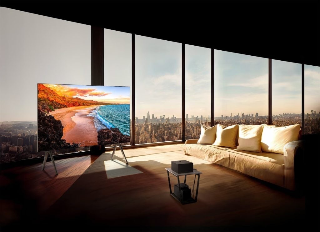    LG OLED M4