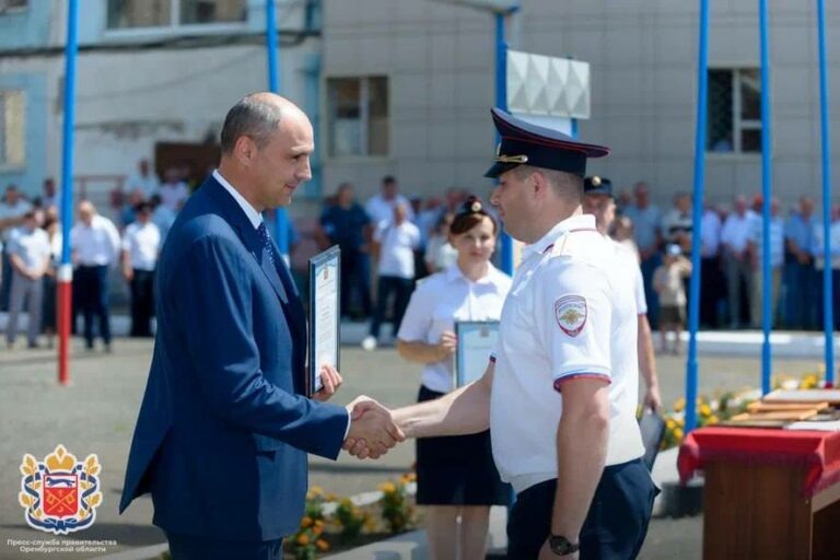    Губернатор Денис Паслер принял участие в мероприятии, посвященном Дню Госавтоинспекции Андрей Севостьянов