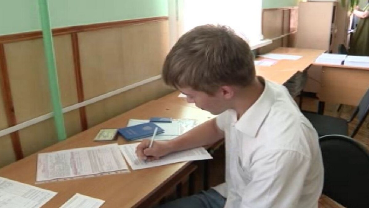    Курские выпускники подают документы в ВУЗы