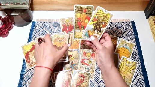 ОН ВОЛНУЕТСЯ 🔥 ЕГО ЧУВСТВА, ПЛАНЫ, ДЕЙСТВИЯ⁉️ ♥️♣️ Таро Онлайн. Tarot.