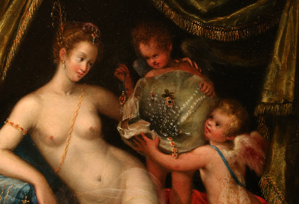 Много писала на античные сюжеты. 