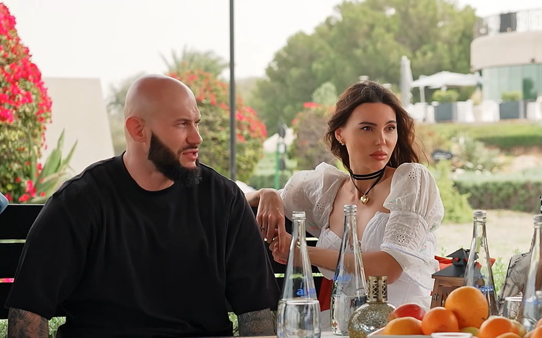 Джиган и Оксана Самойлова. Скрин с шоу "Выжить в Дубае.Возвращение"