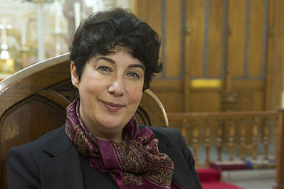 https://commons.wikimedia.org/wiki/File:Gibraltar_International_Literary_Festival_2013_%2809%29.jpg