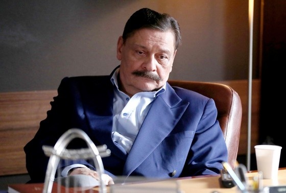    Актер Дмитрий Назаров во время съемок второго сезона сериала «Кухня. Война за отель»