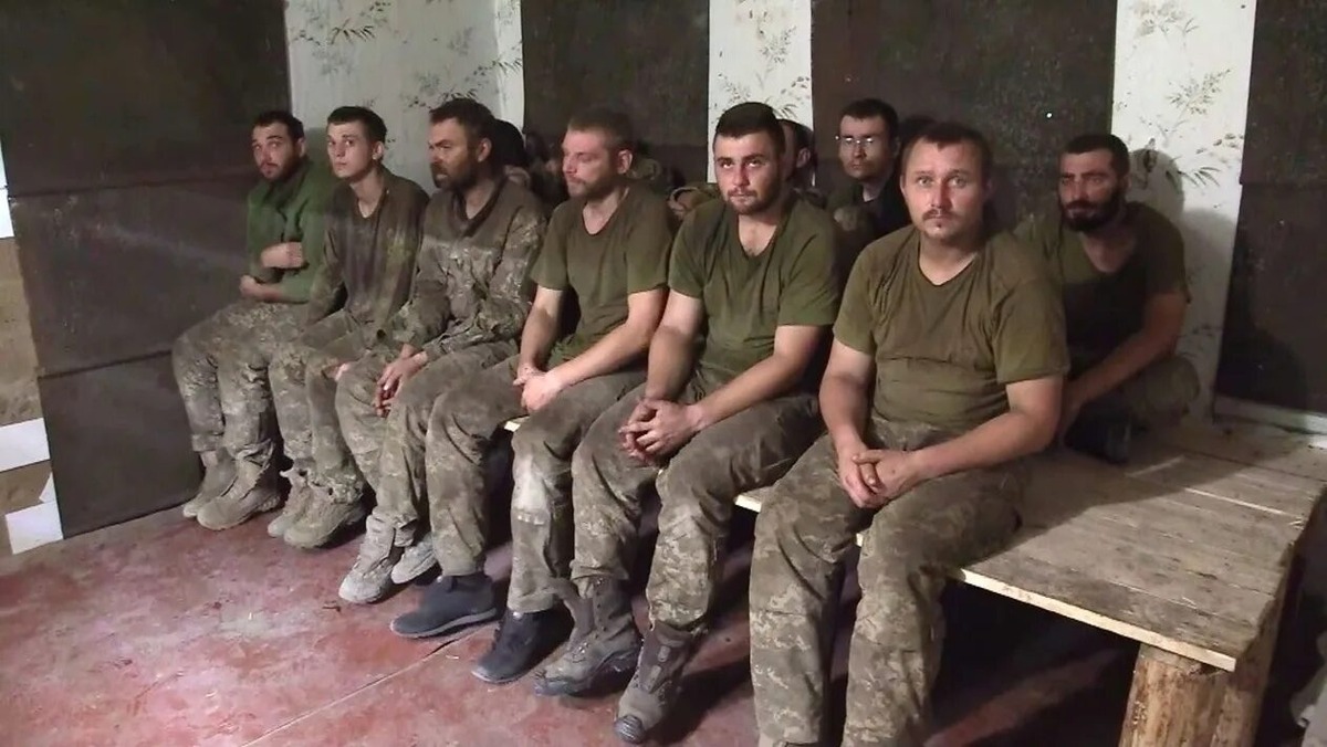 Пленные солдаты ВСУ.