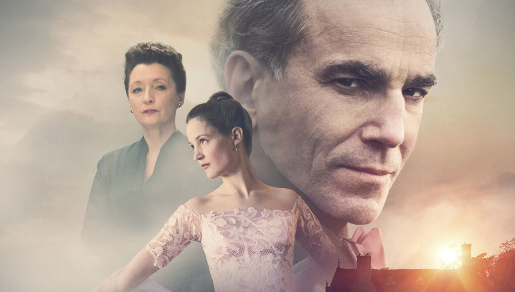 Кадр из фильма "Призрачная нить"