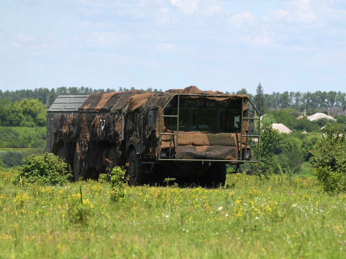   Ракетный комплекс "Искандер" на боевом дежурстве в зоне проведения спецоперации© РИА Новости / Кирилл Нортон