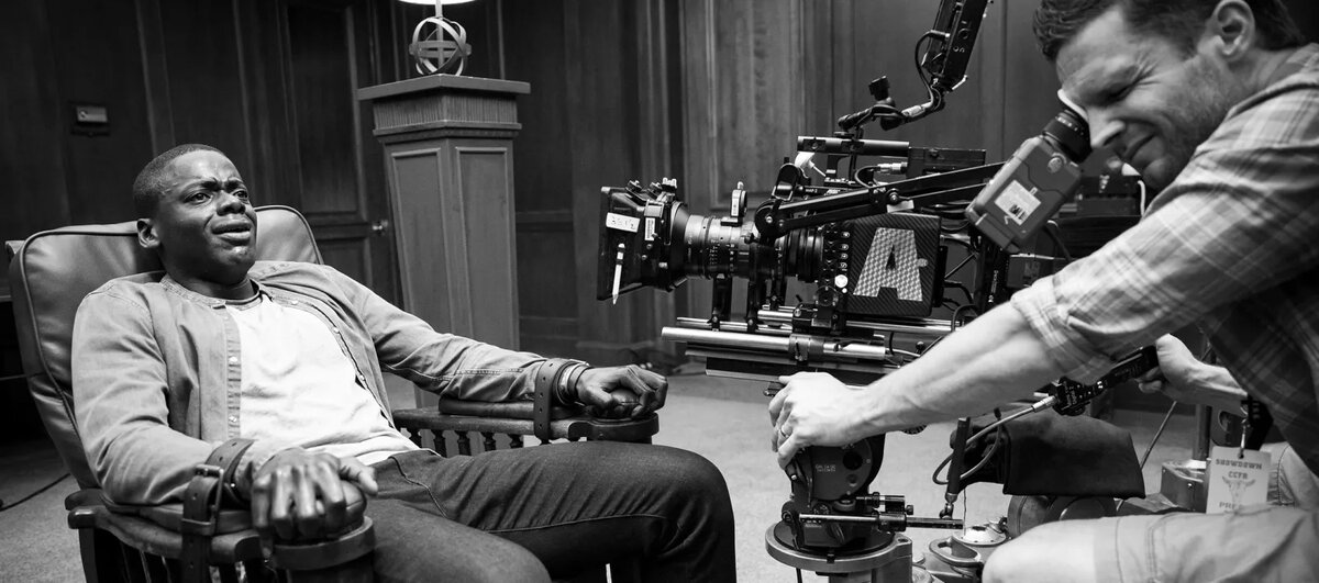 По словам режиссера Джордана Пила, прослушивание актера Дэниела Калуя на роль Криса Вашингтона было идеальным.