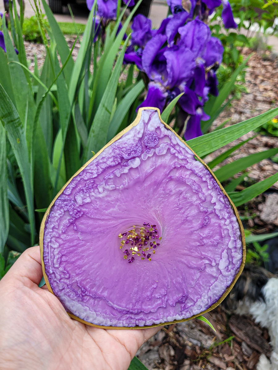 Инжир из эпоксидной смолы