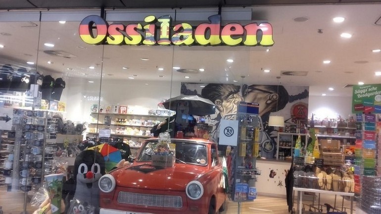 «Ossiladen» (Восточный магазин) с товарами из ГДР