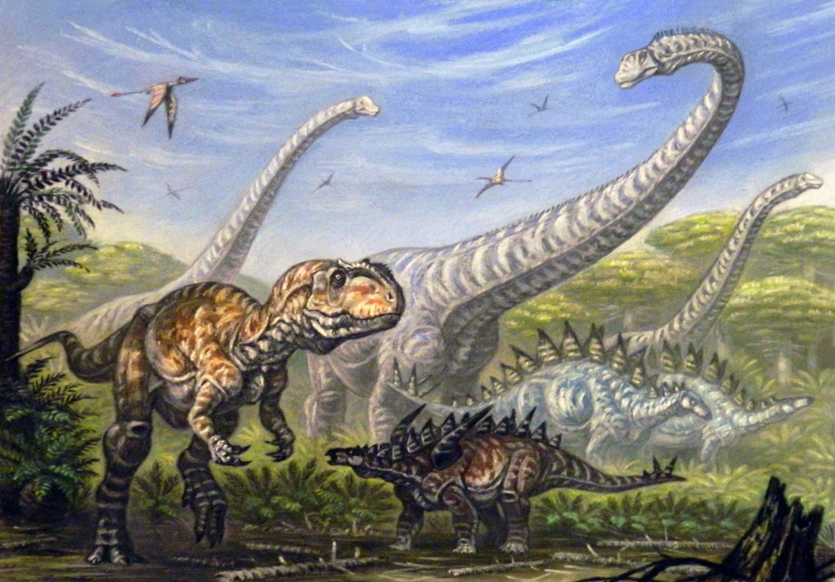 На переднем плане гигантспинозавр — близкий родственник нового спинозаврида.
