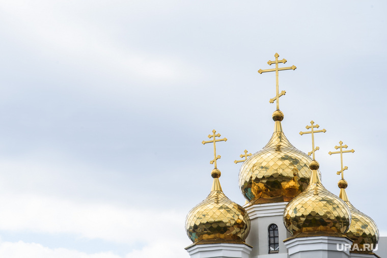 Празднование Ивана Купала связано с церковным праздником рождения Иоанна Крестителя. Фото: Илья Московец © URA.RU