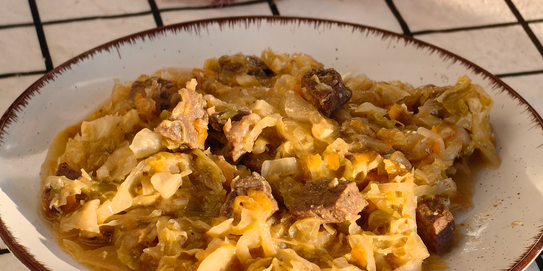 Тушеная капуста с нежнейшим мясом! Рецепт от TalleR! Готовьте с Удовольствием!