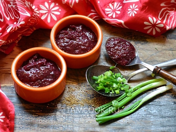 Сделайте заготовки, пока сезон! Невероятно вкусные соусы из слив на зиму!